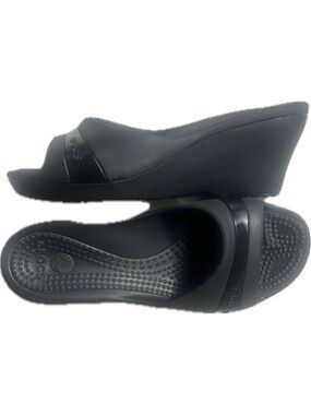 Crocs Sz 9 Sassari Black Wedge Open Toe Slide Sandals